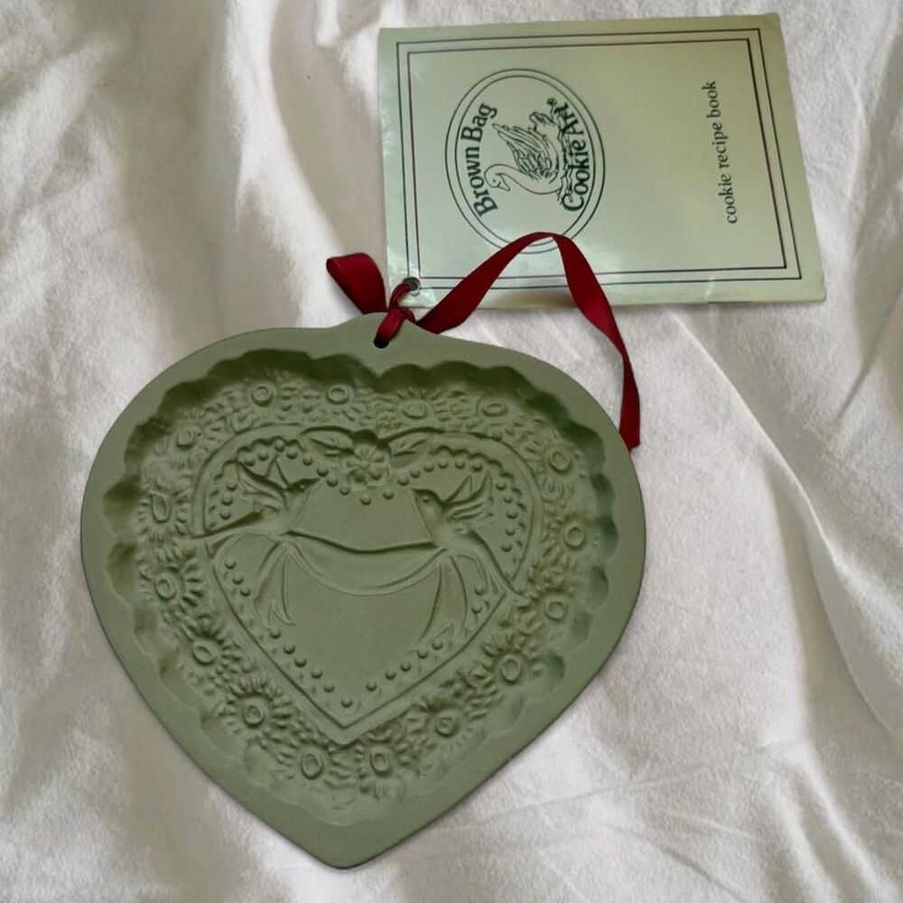 Vintage Cottage Farm House Boho Brown Bag Cookie Art Heart Shaped Cookie Cutter